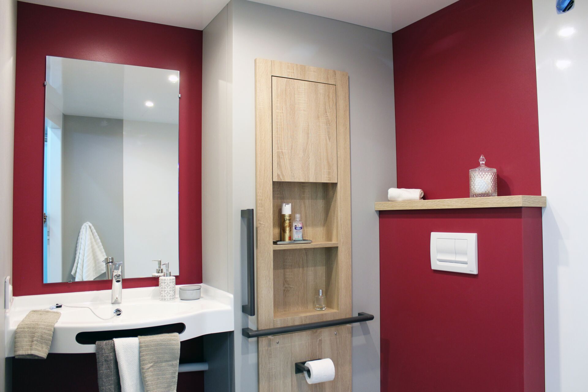 Photo_Salle_De_Bain_Prefabriquee_BAUDET_TBS_9_Credit_DR