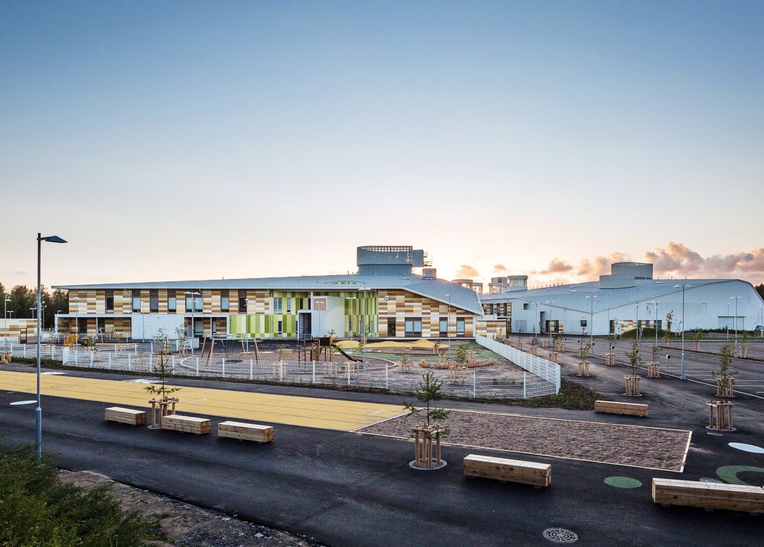 A0104_Note_Reinventer_Nos_Ecoles_Alexandra_Papadopoulo_La_Fabrique_De_La_Cite_3_Credit_Kastelli_Community_Centre_Lahdelma_Mahlamaki_Architects A0104_Note_Reinventer_Nos_Ecoles_Alexandra_Papadopoulo_La_Fabrique_De_La_Cite_3_Credit_Kastelli_Community_Centre_Lahdelma_Mahlamaki_Architects